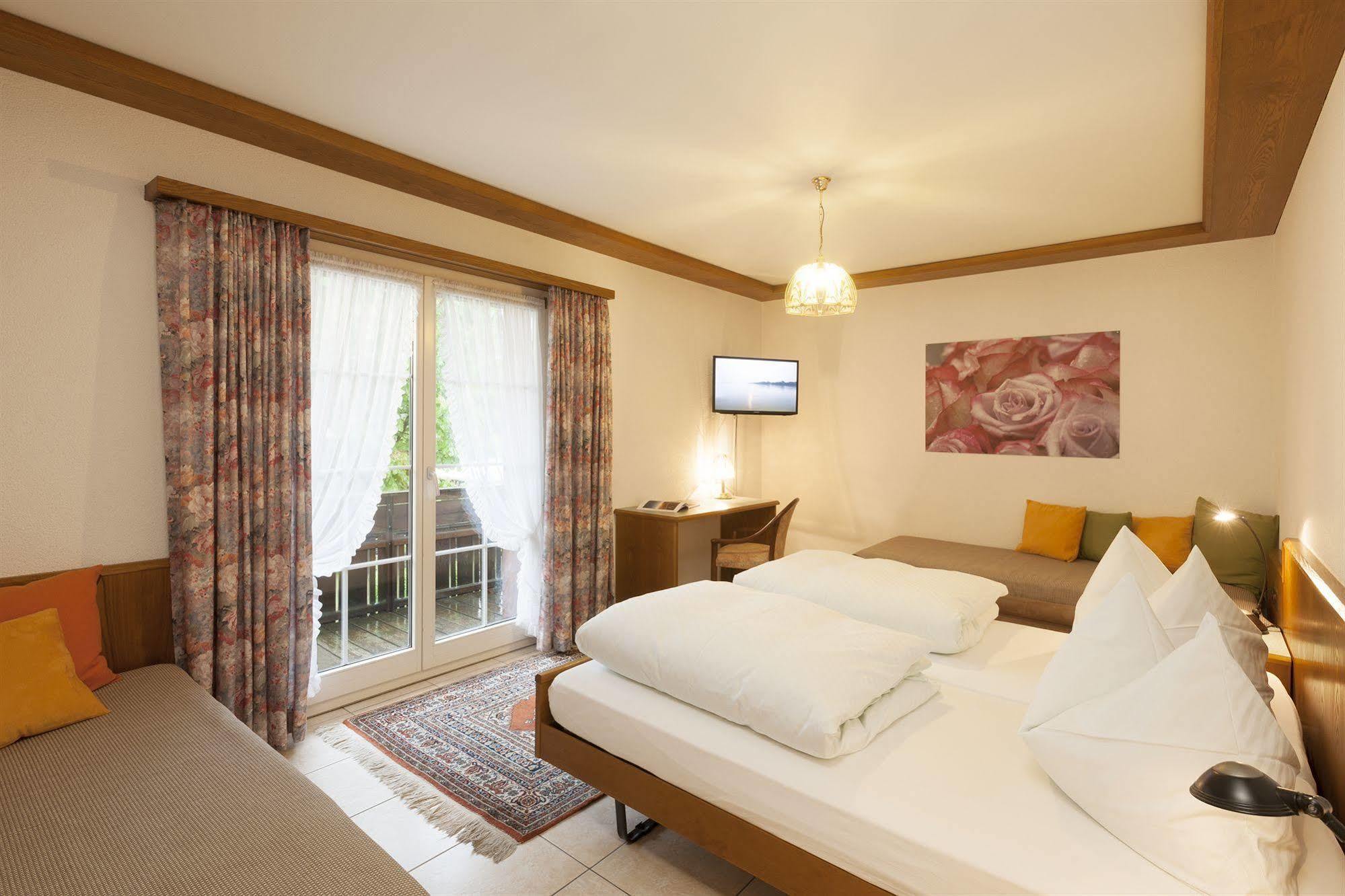 Hotel Landgasthof Hirschen Ramsen Luaran gambar