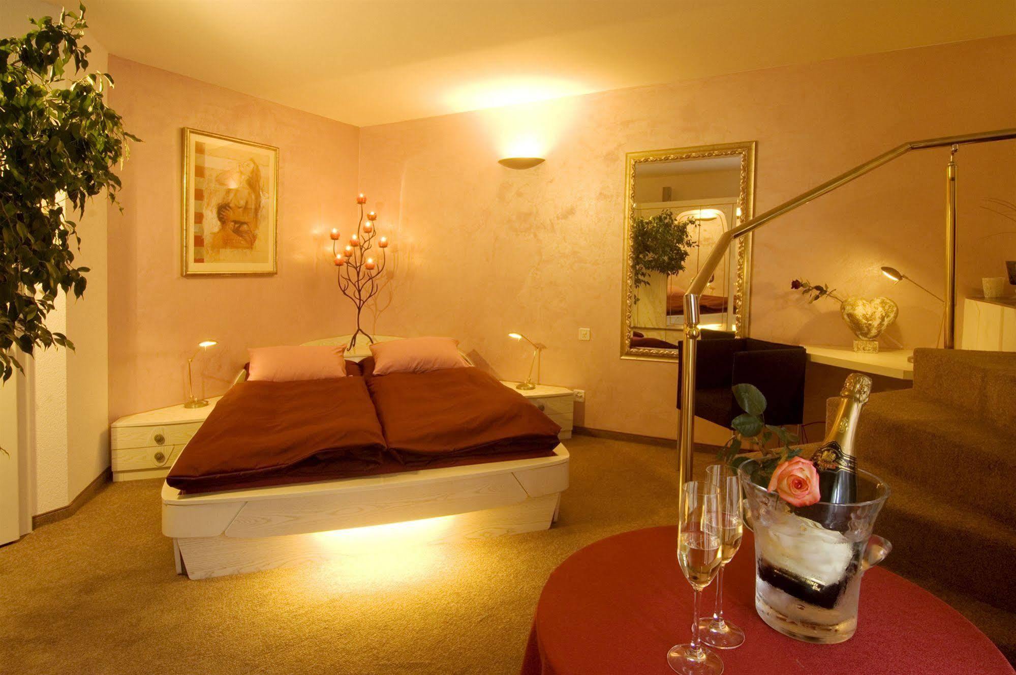 Hotel Landgasthof Hirschen Ramsen Bilik gambar