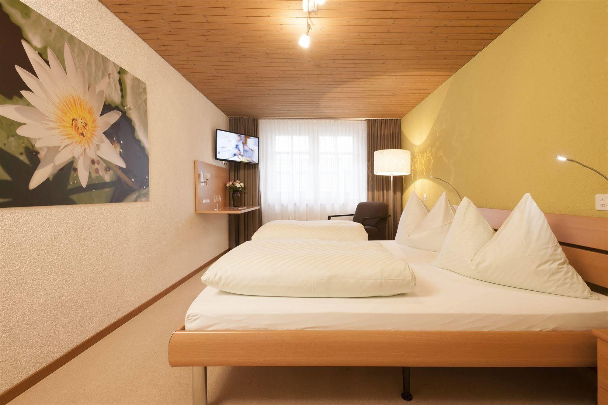 Hotel Landgasthof Hirschen Ramsen Luaran gambar